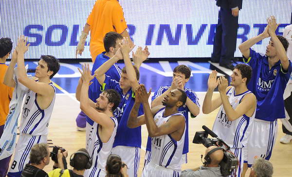 对伯恩利 对伯恩利